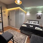 New Pera Aparthotel 4*