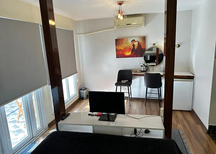 New Pera Aparthotel 4*